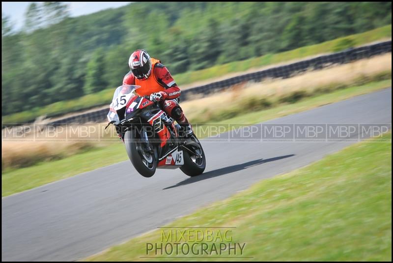 No Limits Racing, Croft motorsport photography uk