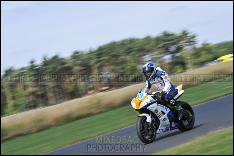 No Limits Racing, Croft motorsport photography uk