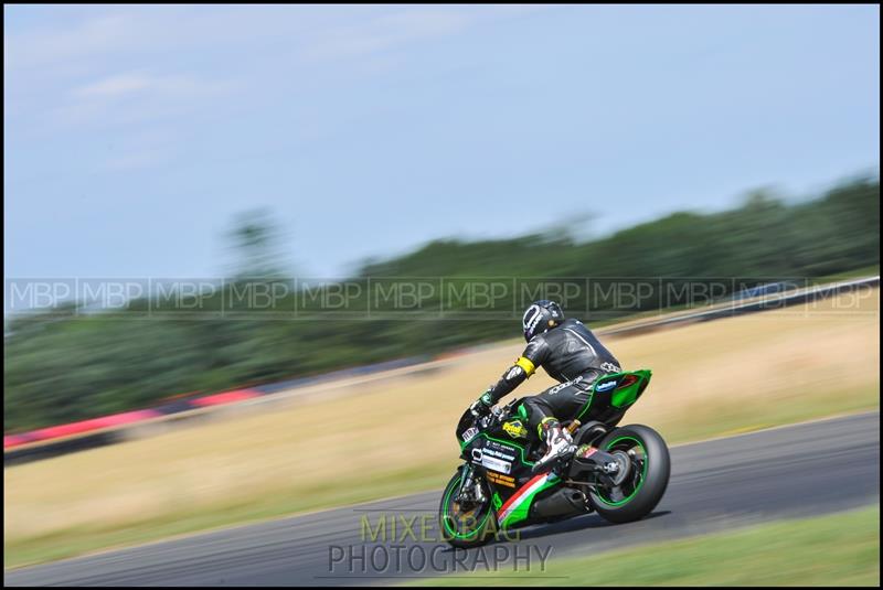 No Limits Racing, Croft motorsport photography uk