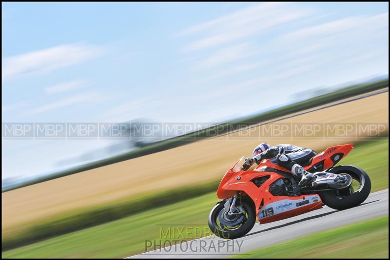 No Limits Racing, Croft motorsport photography uk