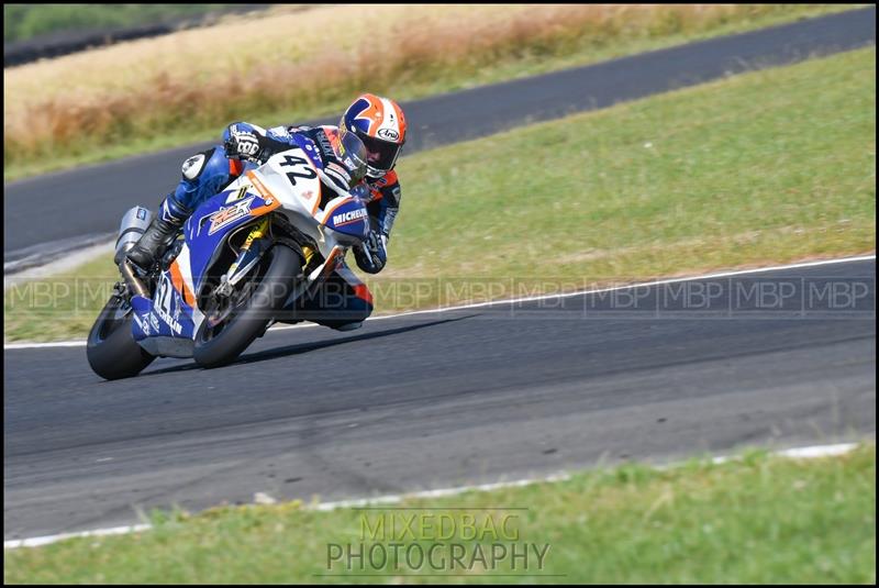 No Limits Racing, Croft motorsport photography uk