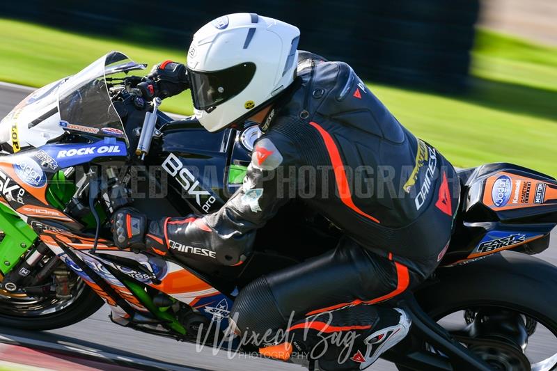 No Limits Racing, Croft motorsport photography uk