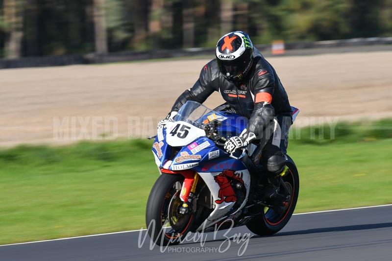 No Limits Racing, Croft motorsport photography uk