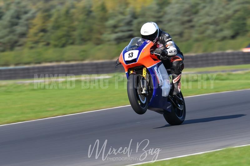 No Limits Racing, Croft motorsport photography uk