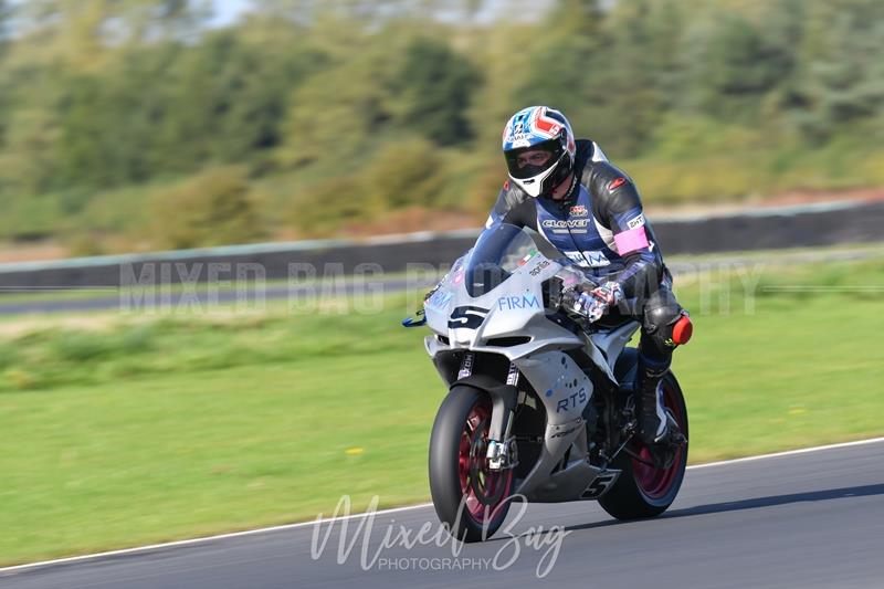 No Limits Racing, Croft motorsport photography uk