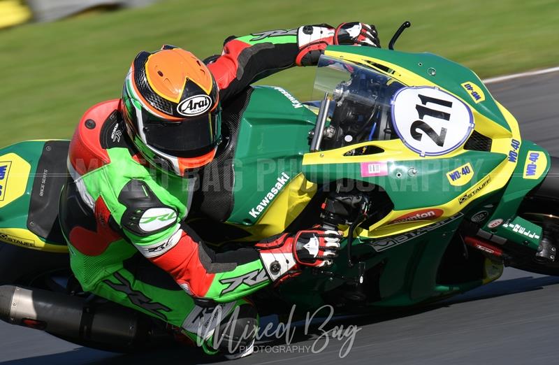 No Limits Racing, Croft motorsport photography uk