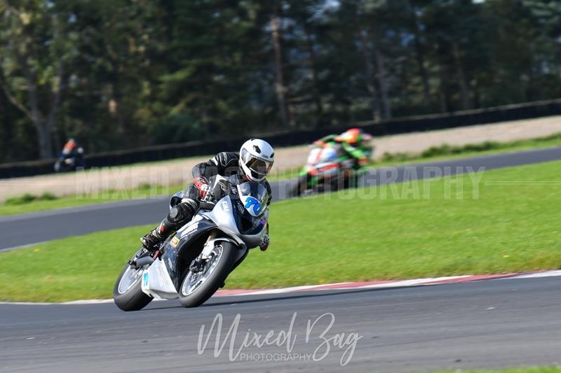 No Limits Racing, Croft motorsport photography uk