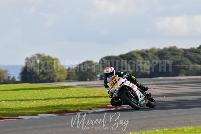 No Limits Racing, Croft motorsport photography uk