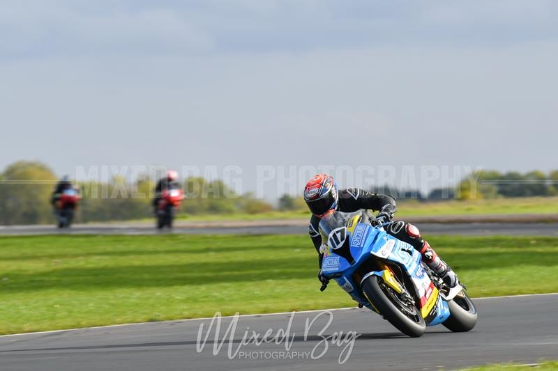 No Limits Racing, Croft motorsport photography uk