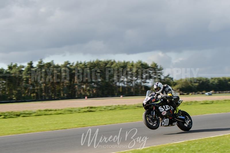 No Limits Racing, Croft motorsport photography uk