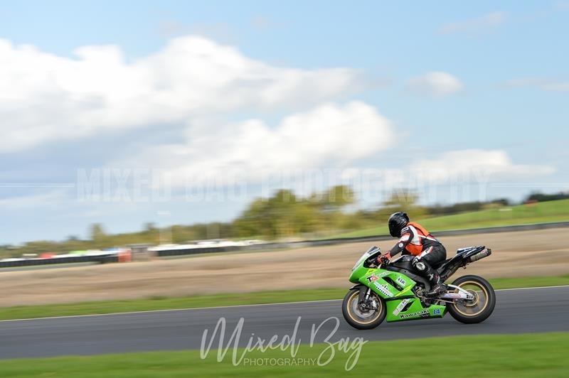 No Limits Racing, Croft motorsport photography uk