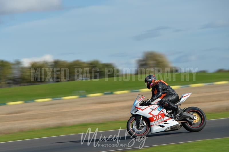 No Limits Racing, Croft motorsport photography uk