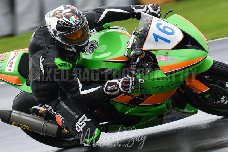 No Limits Racing, Croft motorsport photography uk