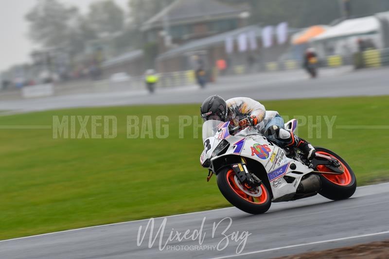 No Limits Racing, Croft motorsport photography uk