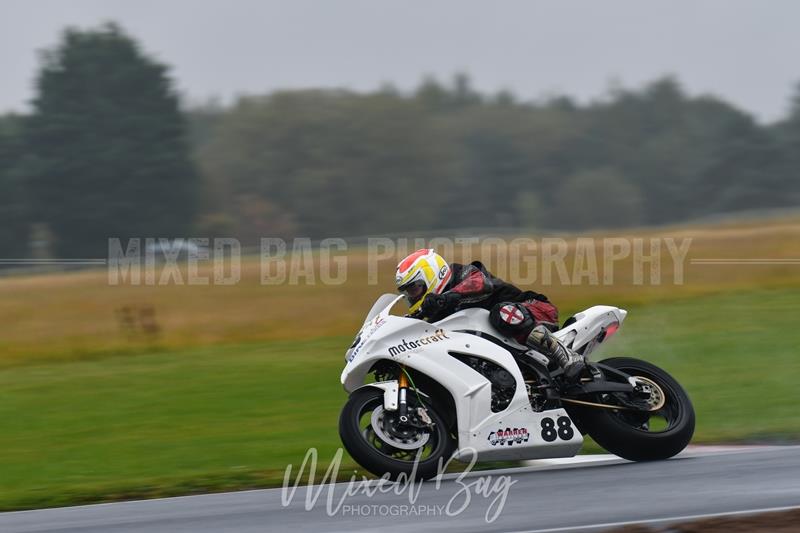 No Limits Racing, Croft motorsport photography uk