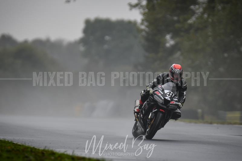 No Limits Racing, Croft motorsport photography uk