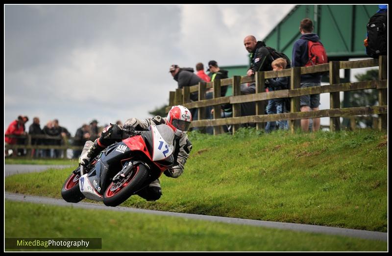 Cock O'The North - Olivers Mount - motorbike photography