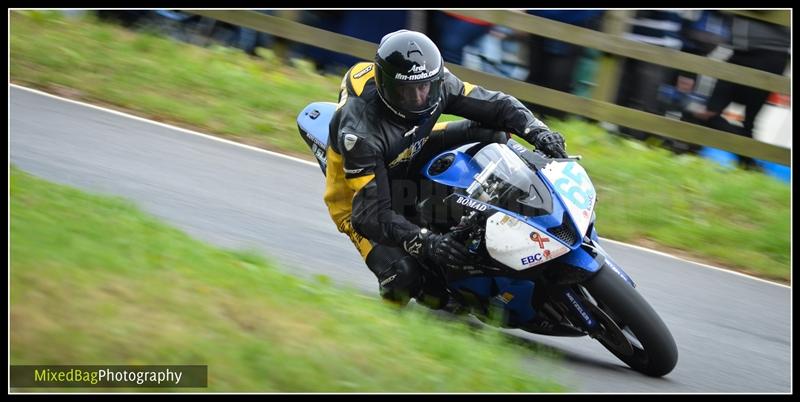 Gold Cup - Olivers Mount - motorbike photography