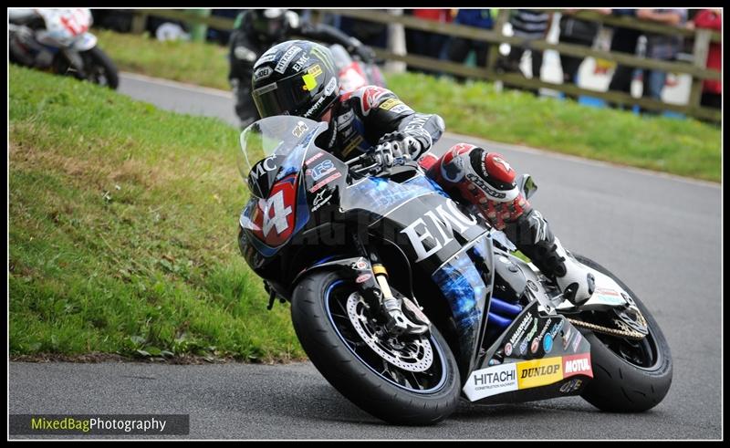 Gold Cup - Olivers Mount - motorbike photography