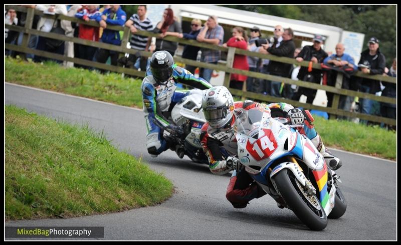 Gold Cup - Olivers Mount - motorbike photography