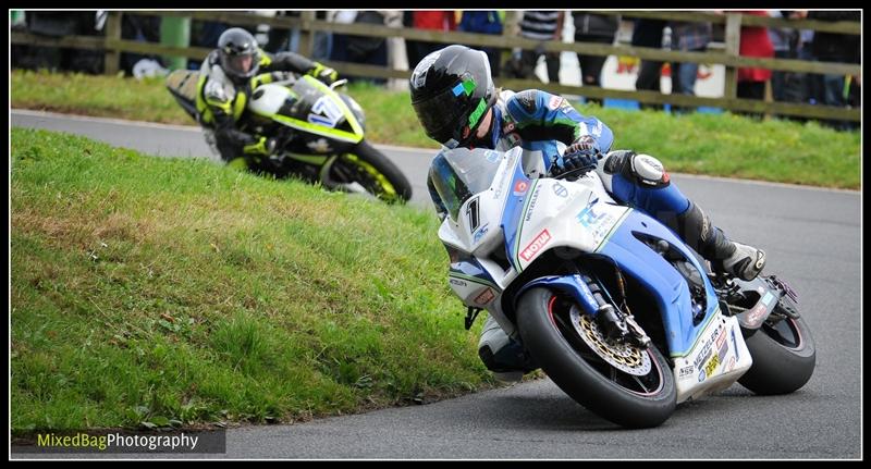 Gold Cup - Olivers Mount - motorbike photography