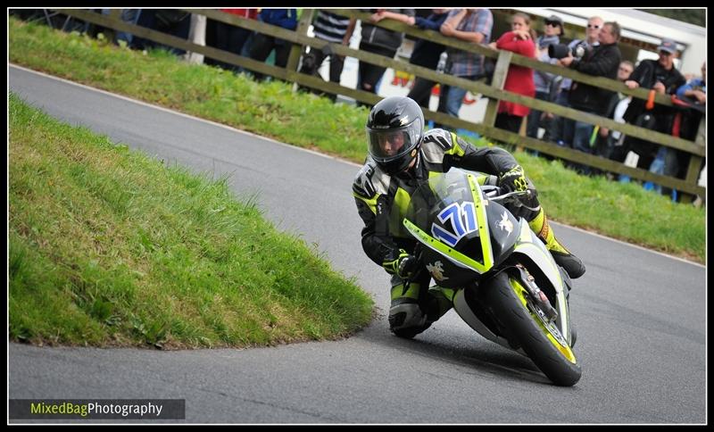 Gold Cup - Olivers Mount - motorbike photography