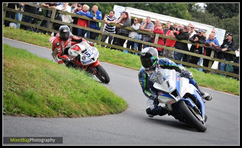 Gold Cup - Olivers Mount - motorbike photography