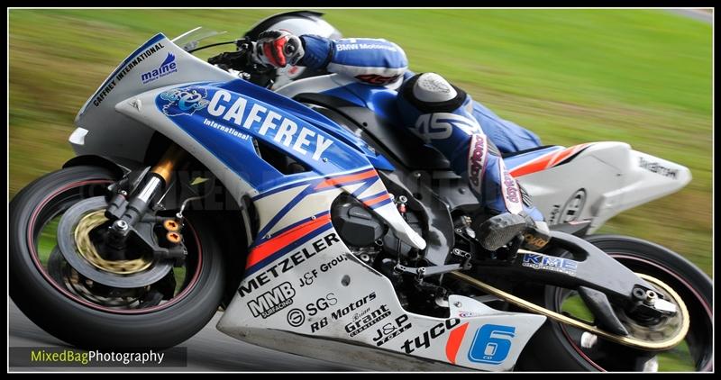 Gold Cup - Olivers Mount - motorbike photography