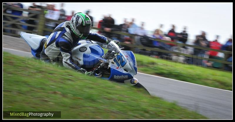 Gold Cup - Olivers Mount - motorbike photography