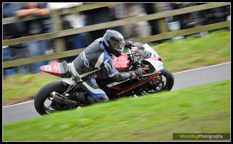 Gold Cup - Olivers Mount - motorbike photography