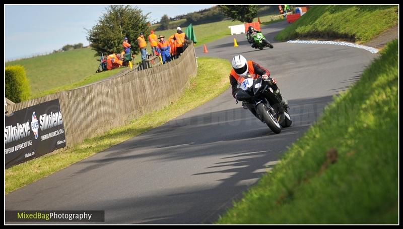Gold Cup - Olivers Mount - motorbike photography