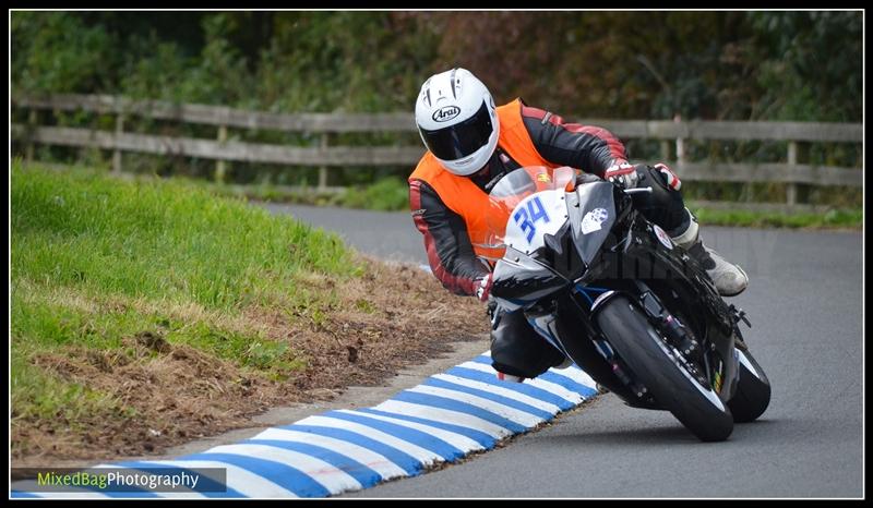 Gold Cup - Olivers Mount - motorbike photography