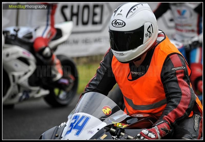 Gold Cup - Olivers Mount - motorbike photography