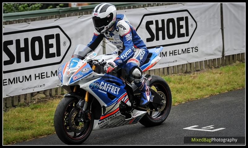 Gold Cup - Olivers Mount - motorbike photography