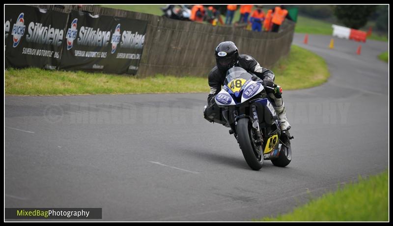 Gold Cup - Olivers Mount - motorbike photography