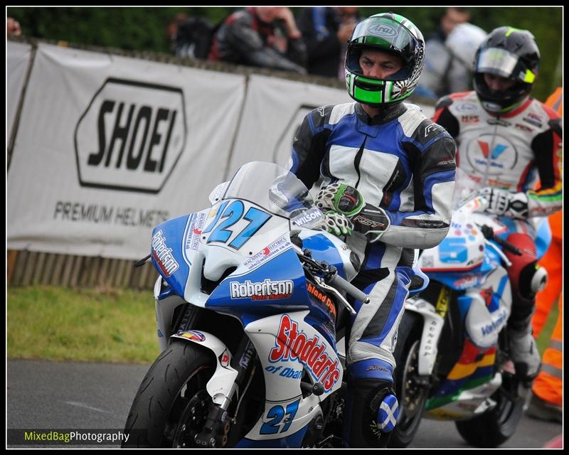 Gold Cup - Olivers Mount - motorbike photography