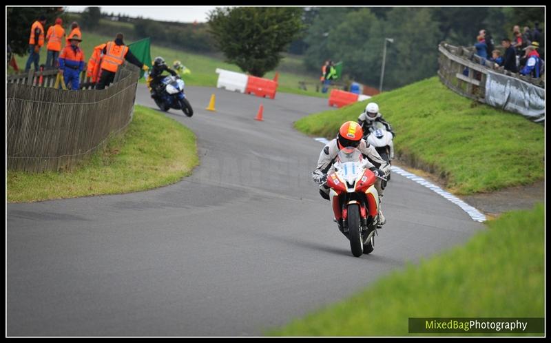 Gold Cup - Olivers Mount - motorbike photography