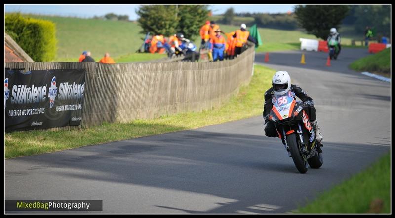 Gold Cup - Olivers Mount - motorbike photography