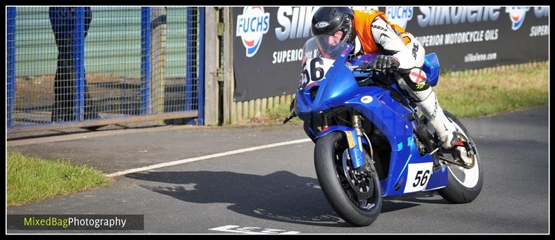 Gold Cup - Olivers Mount - motorbike photography