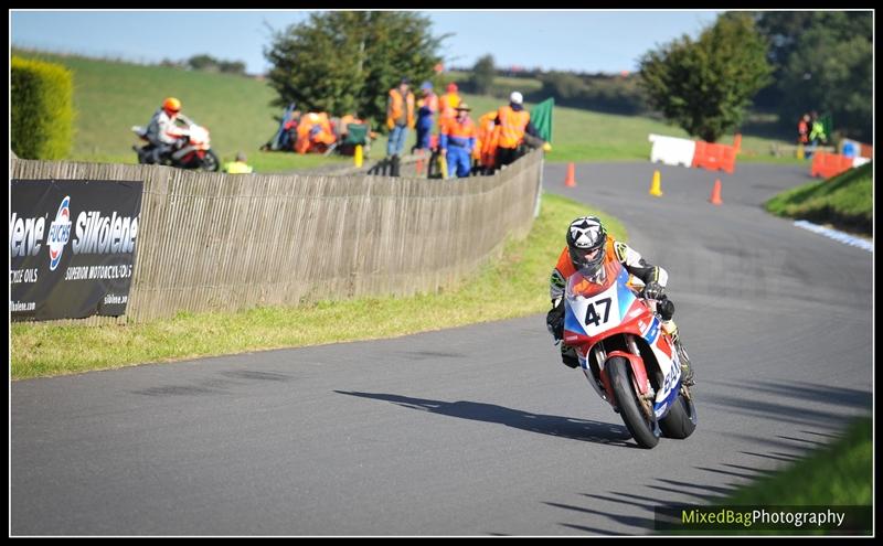 Gold Cup - Olivers Mount - motorbike photography