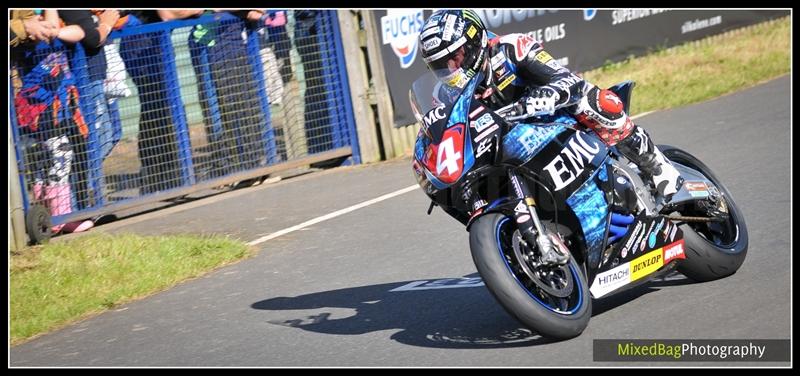 Gold Cup - Olivers Mount - motorbike photography