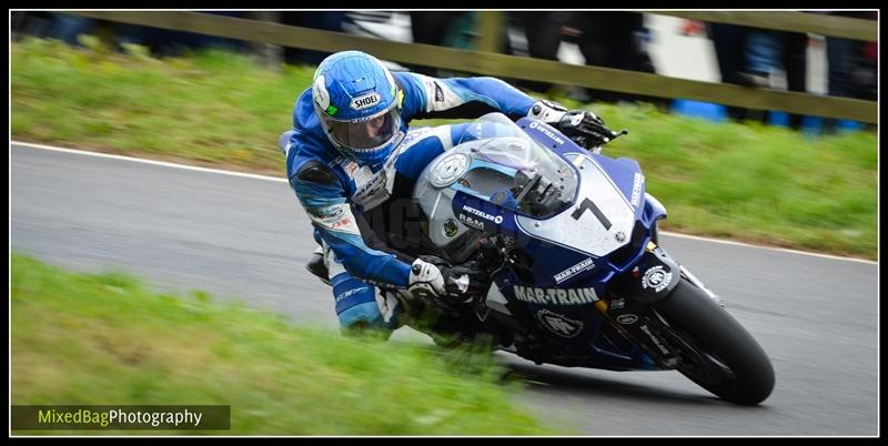 Gold Cup - Olivers Mount - motorbike photography