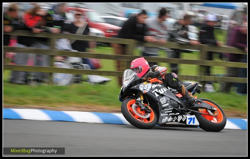 Gold Cup - Olivers Mount - motorbike photography