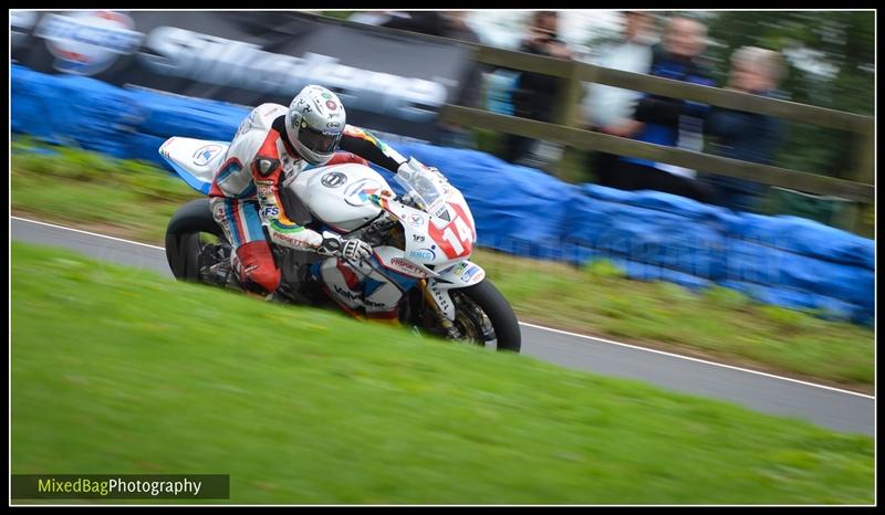 Gold Cup - Olivers Mount - motorbike photography