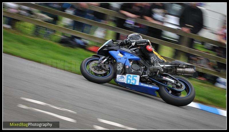 Gold Cup - Olivers Mount - motorbike photography