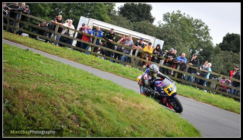 Gold Cup - Olivers Mount - motorbike photography