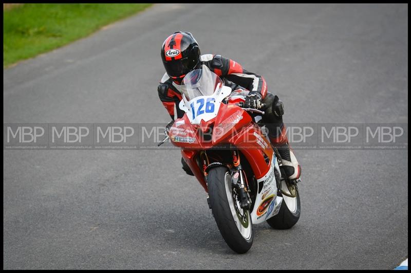 Gold Cup - Olivers Mount motorsport photography uk