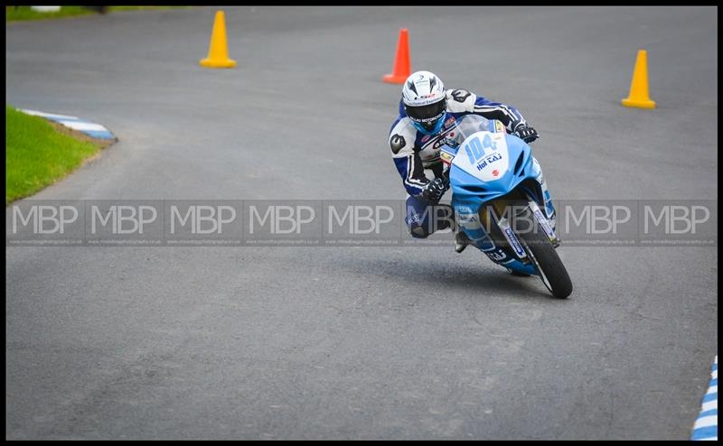 Gold Cup - Olivers Mount motorsport photography uk