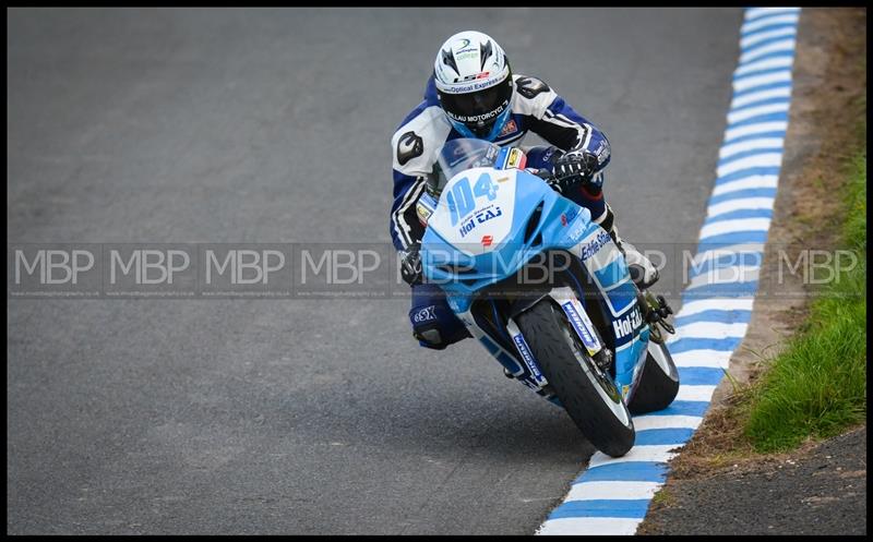 Gold Cup - Olivers Mount motorsport photography uk