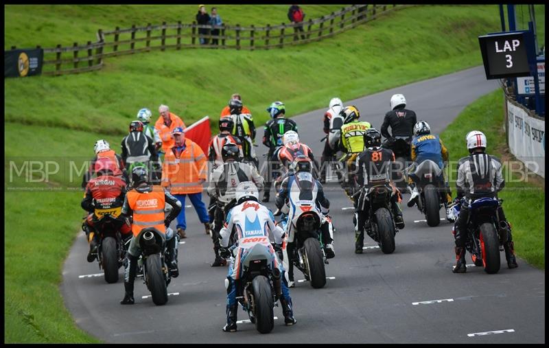 Gold Cup - Olivers Mount motorsport photography uk